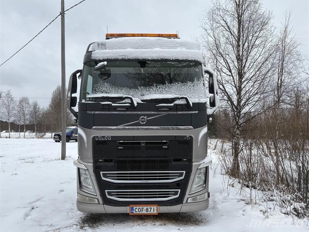 Volvo FH13 540 6x4 وحدات الجر