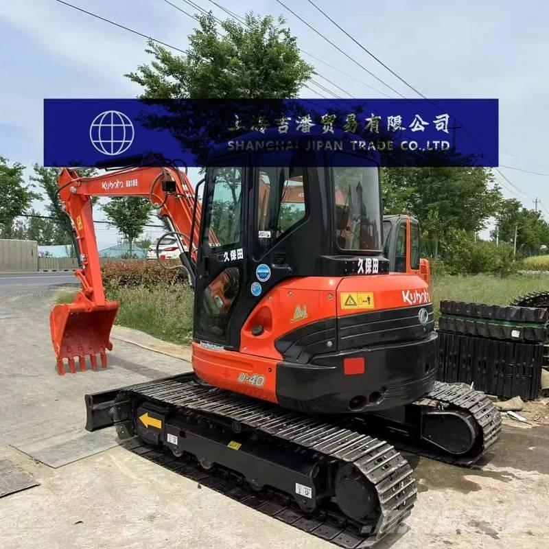 Kubota U 40 حفارات صغيرة أقل من 7 طن (حفارات صغيرة)