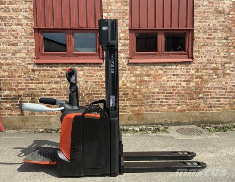BT SPE 120 L شاحنات مناولة ذاتية الدفع