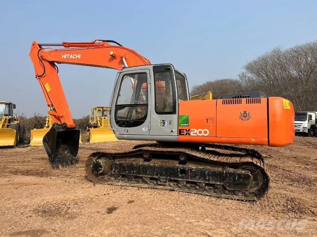 Hitachi EX 200 حفارات زحافة