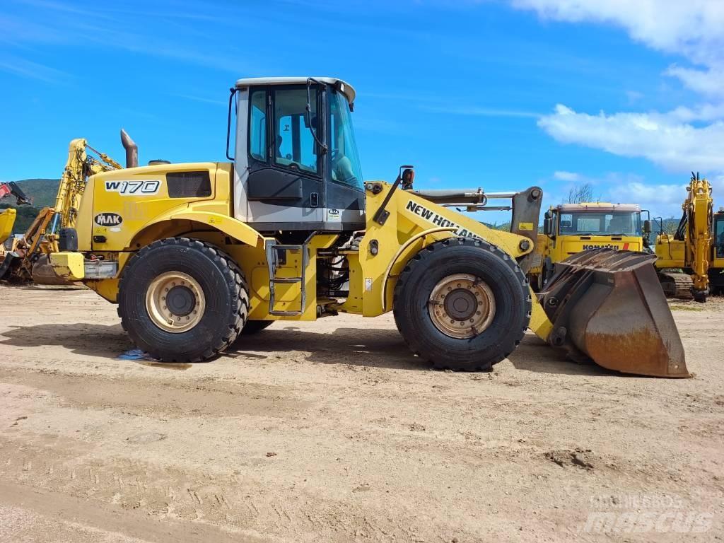 New Holland W 170 لوادر بعجل