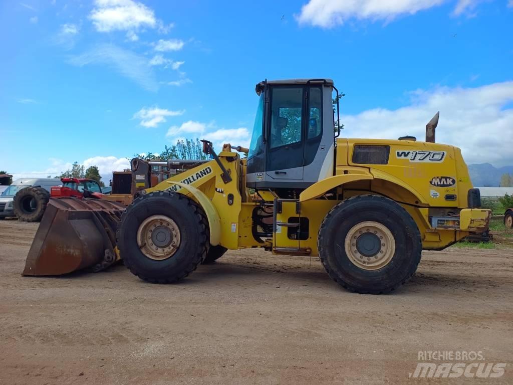 New Holland W 170 لوادر بعجل