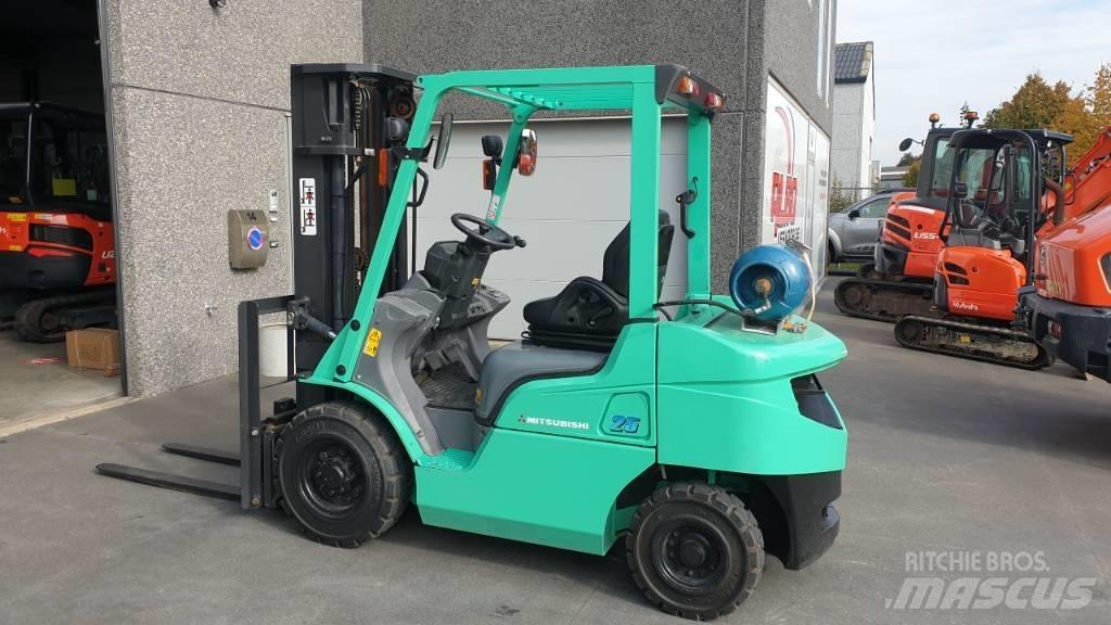 Mitsubishi FGE25NT شاحنات LPG