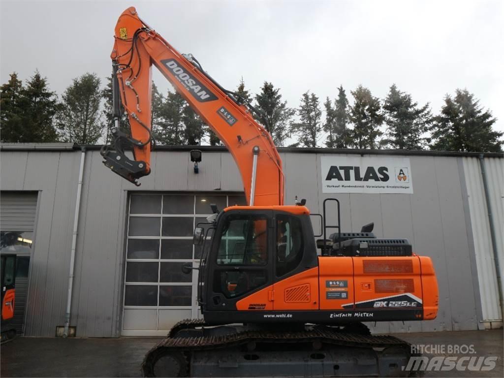 Doosan DX225LC-7 حفارات زحافة