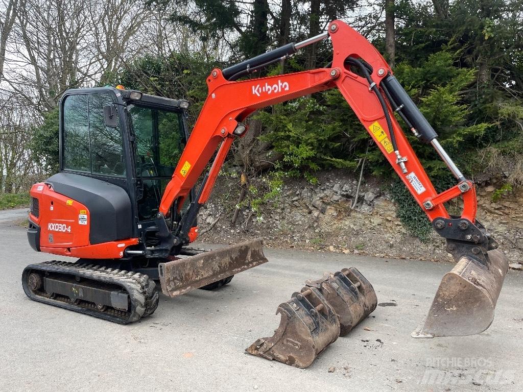 Kubota KX 030-4 حفارات صغيرة أقل من 7 طن (حفارات صغيرة)