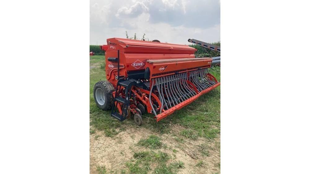 Kuhn 4000 مثاقيب