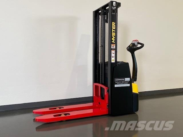 Hyster S1.2E شاحنات مناولة ذاتية الدفع