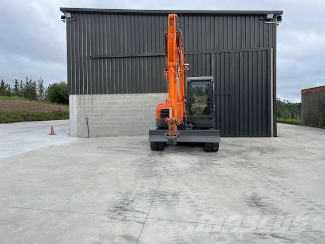 Doosan DX85-3 حفارات وسط 7 طن - 12 طن