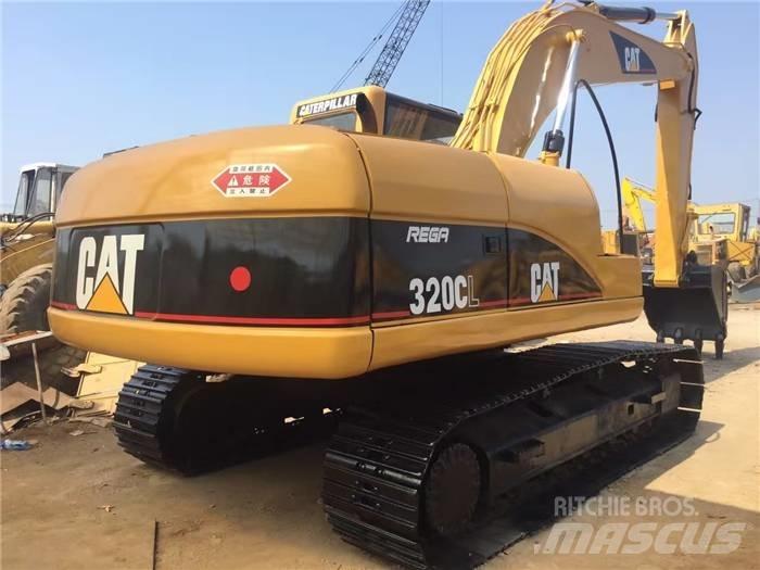 CAT 320 C L حفارات زحافة