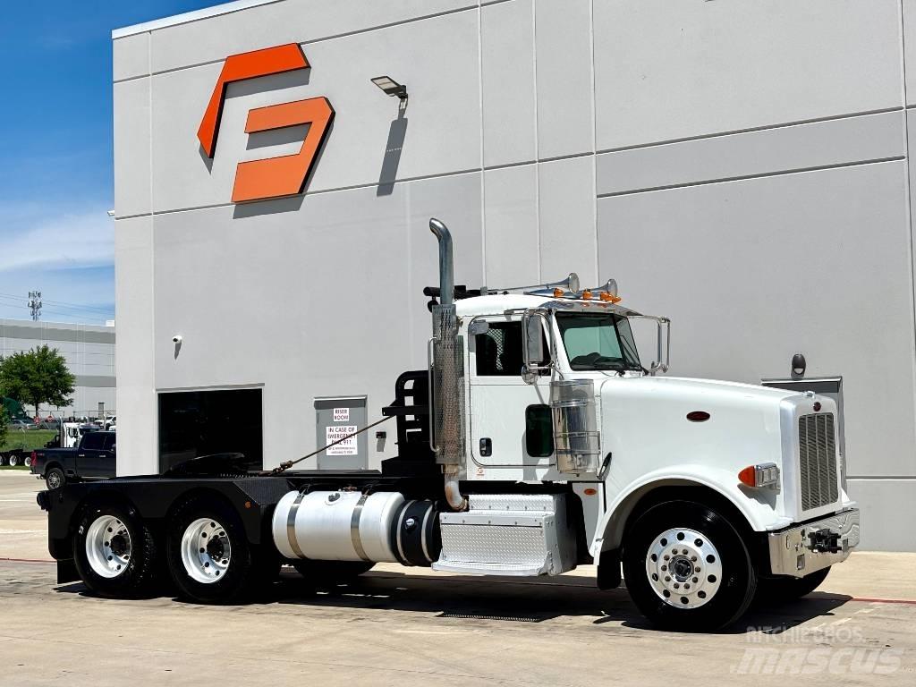Peterbilt 367 وحدات الجر