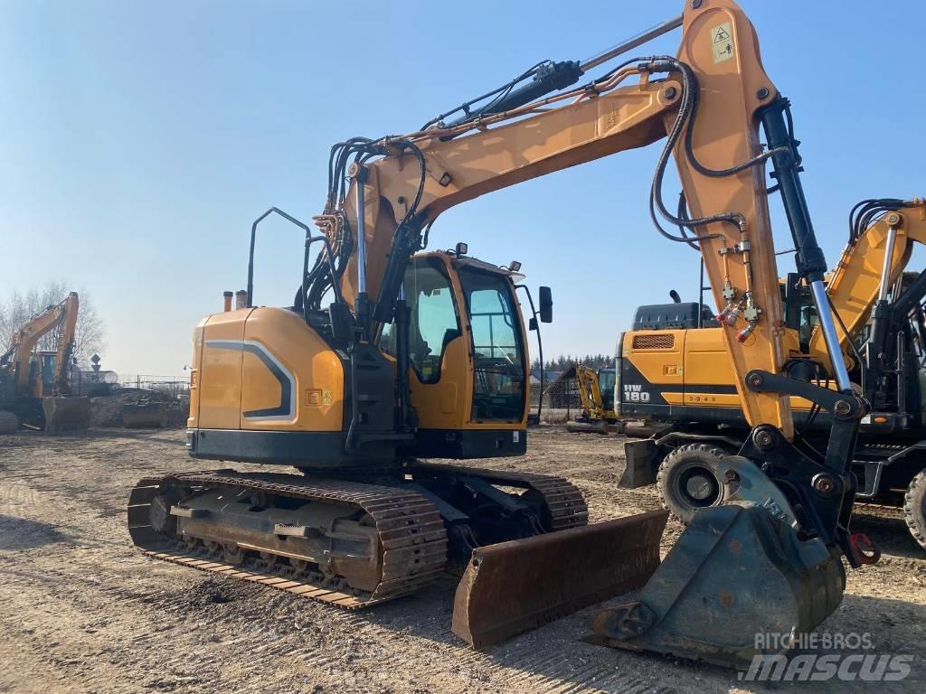 Hyundai XH 130 LCR حفارات زحافة