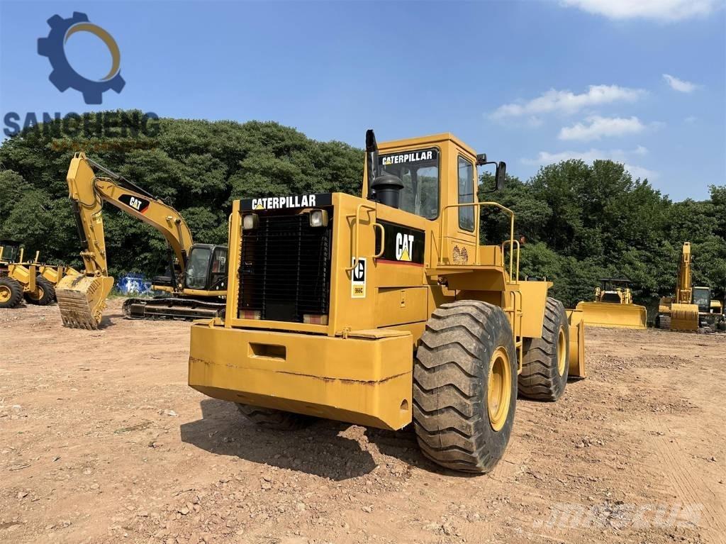 CAT 966C لوادر بعجل