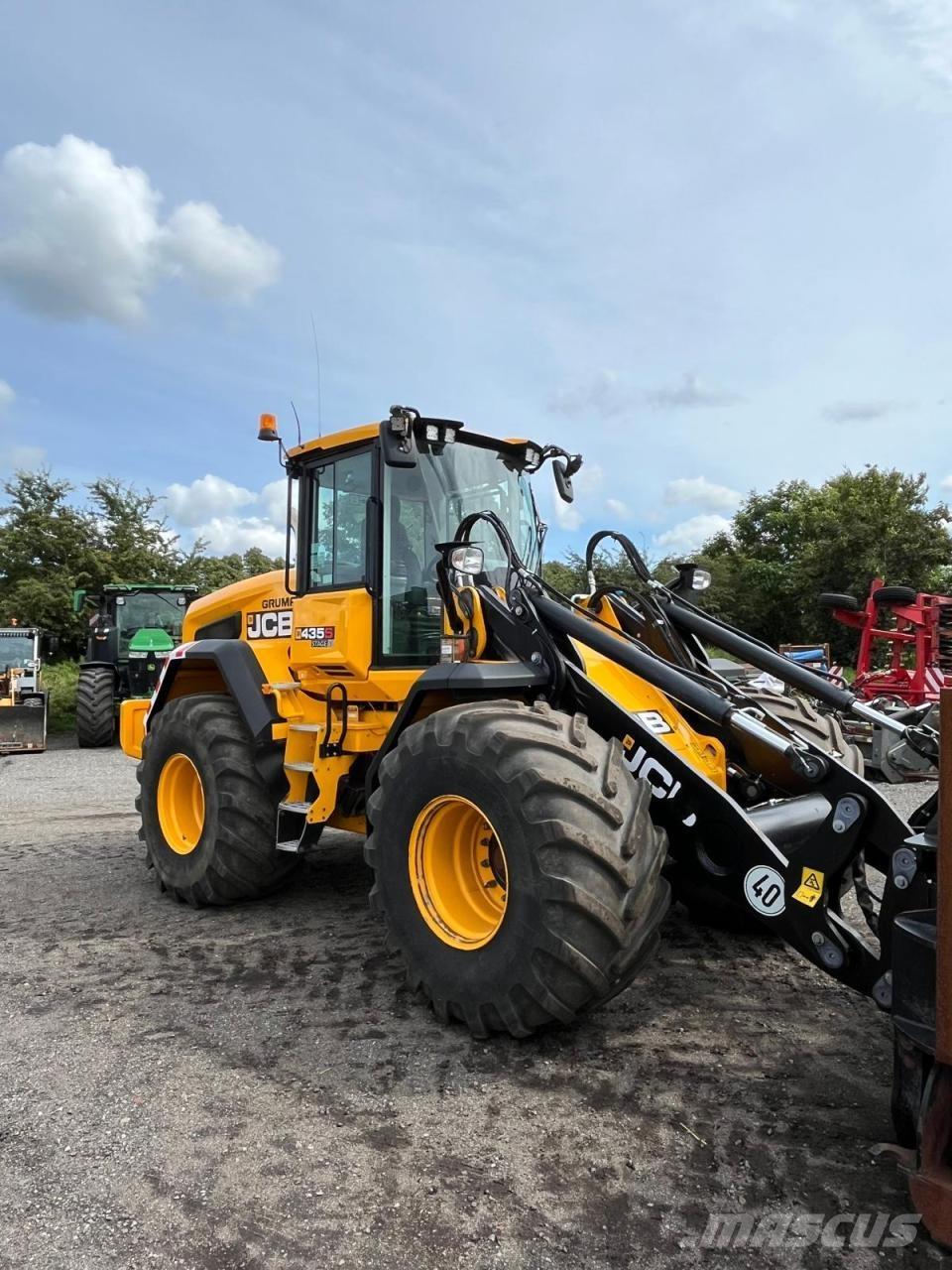 JCB 435 S لوادر بعجل