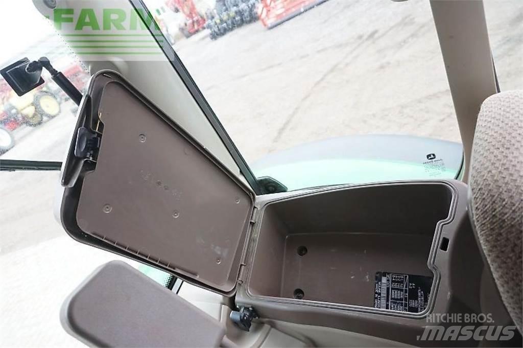John Deere 6130r الجرارات