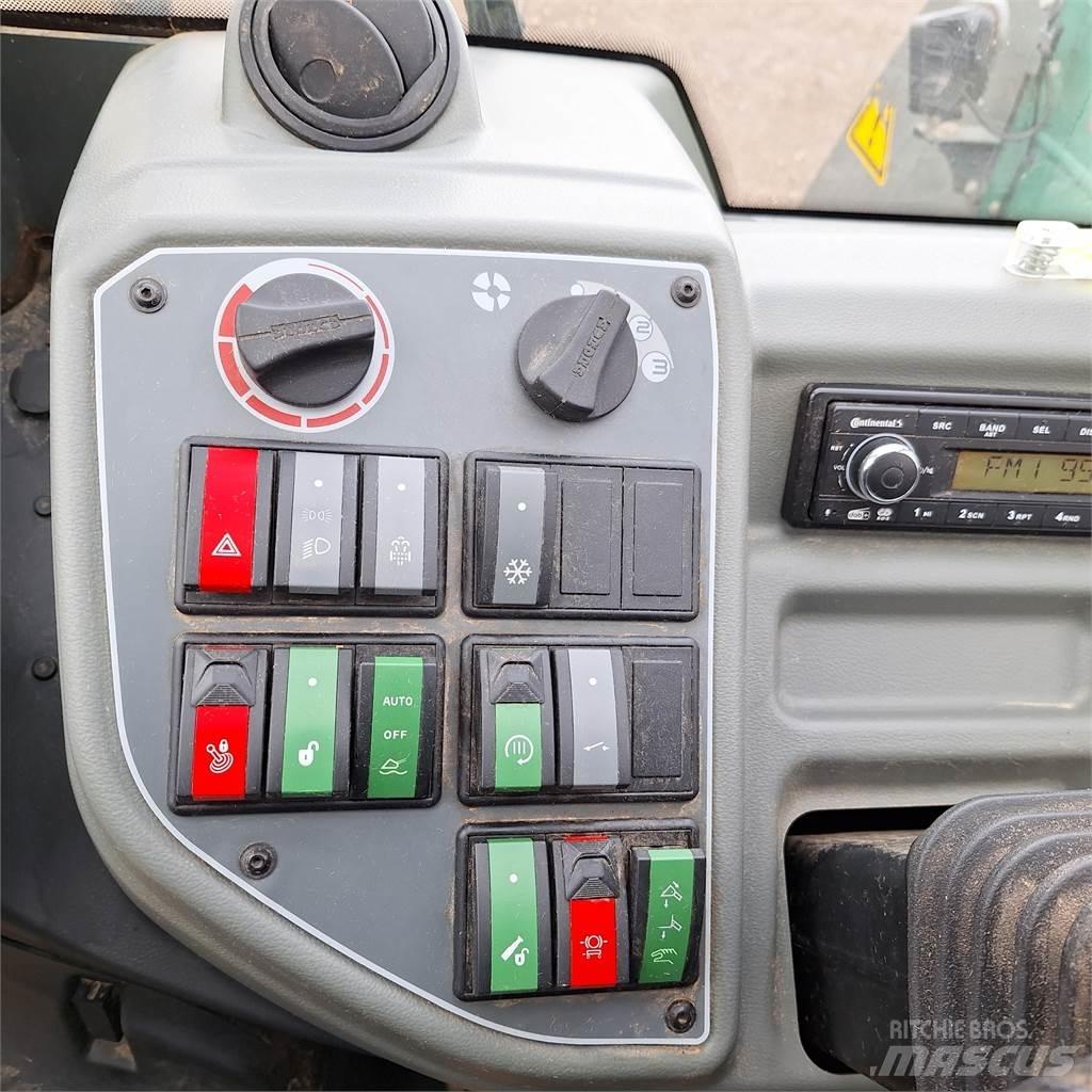 Kramer KT457 معدات مناولة لأغراض الزراعة