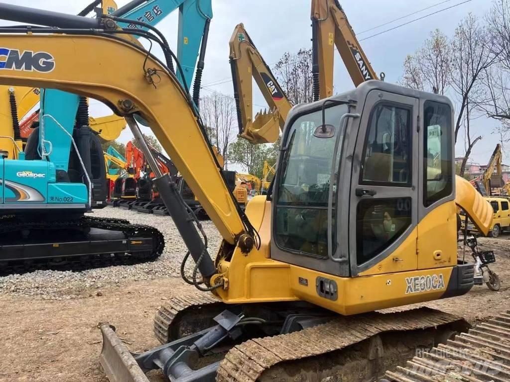 XCMG XE 60 WA حفارات زحافة