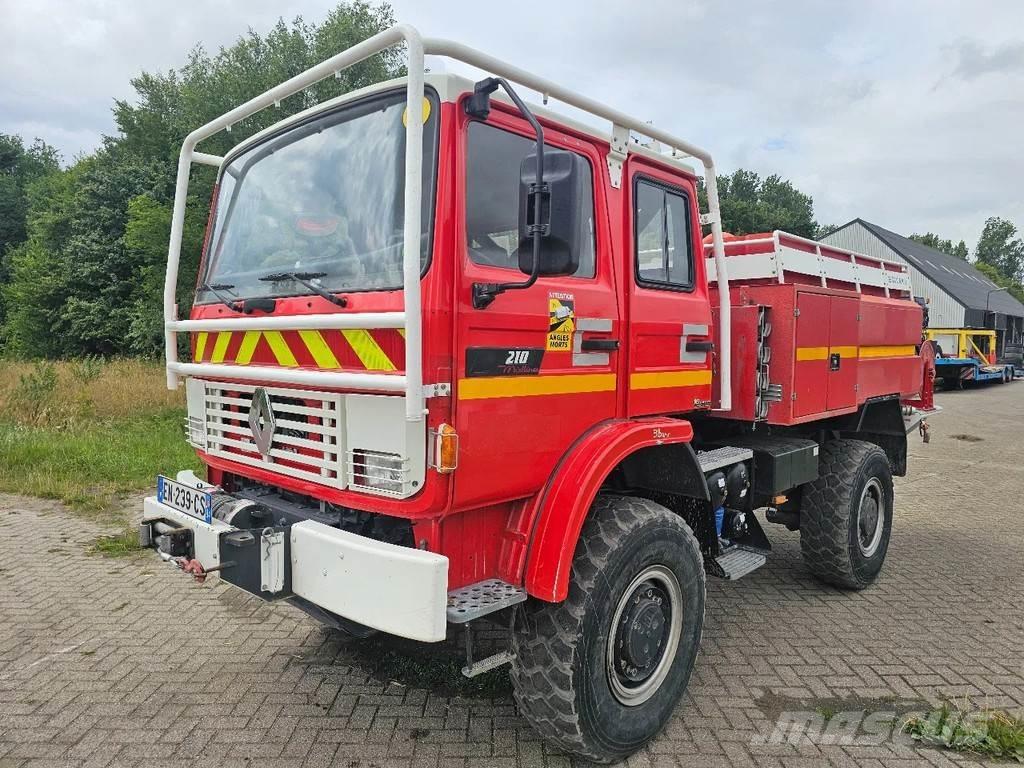 Renault M210 شاحنات حريق