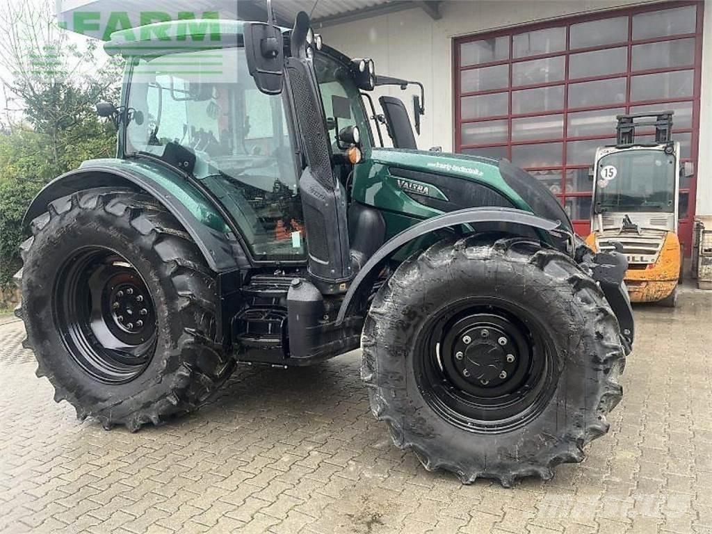 Valtra n 134 aktiv الجرارات