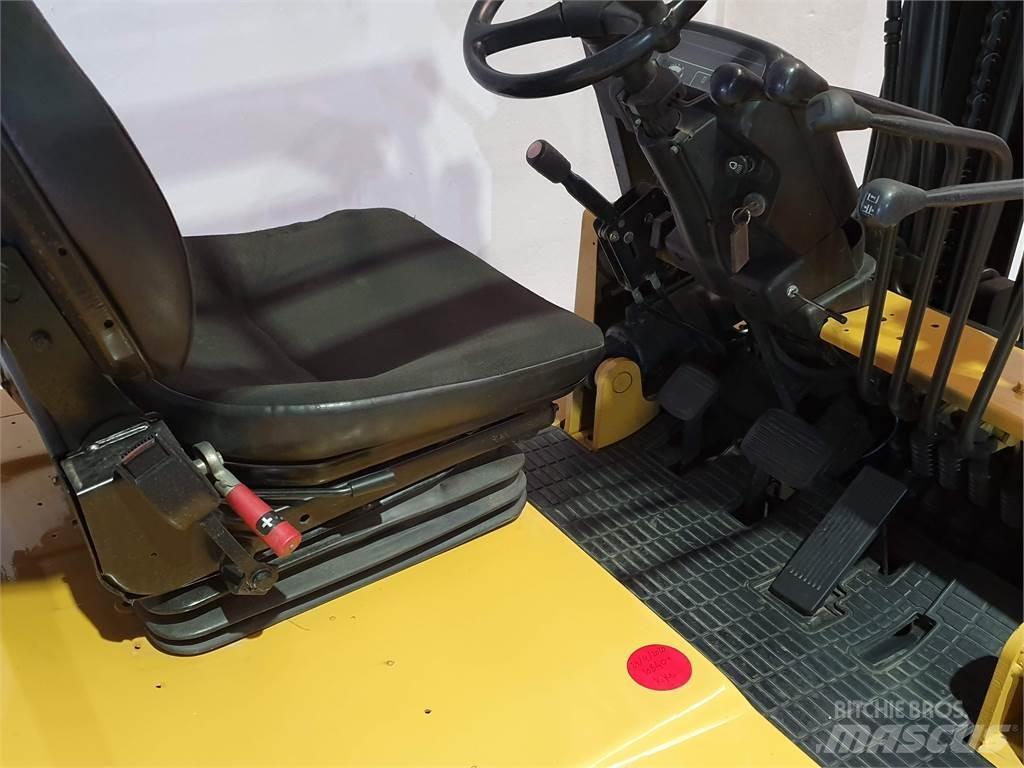 CAT DP45K2 MC شاحنات الديزل