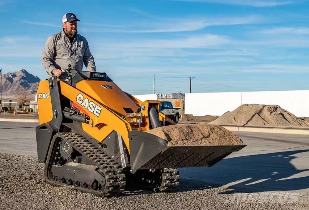 CASE TL 100 لوادر انزلاقية التوجيه