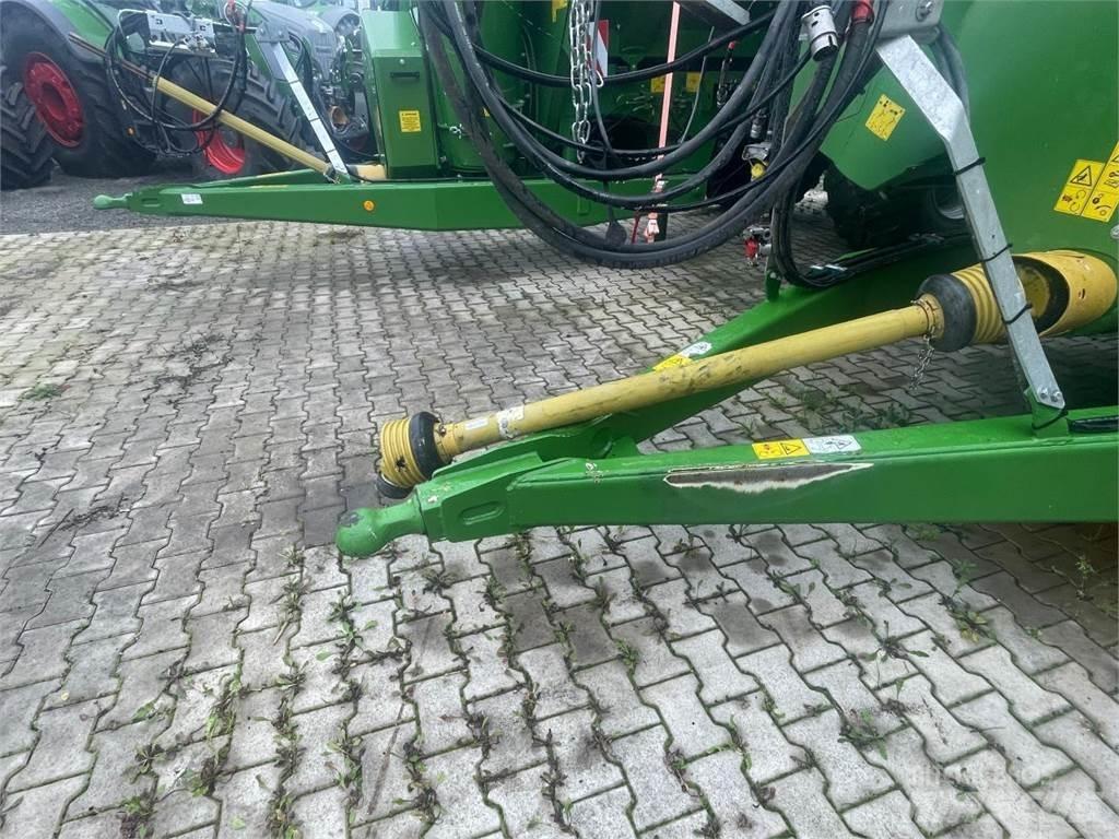 Bergmann GTW 330 مقطورة حبوب