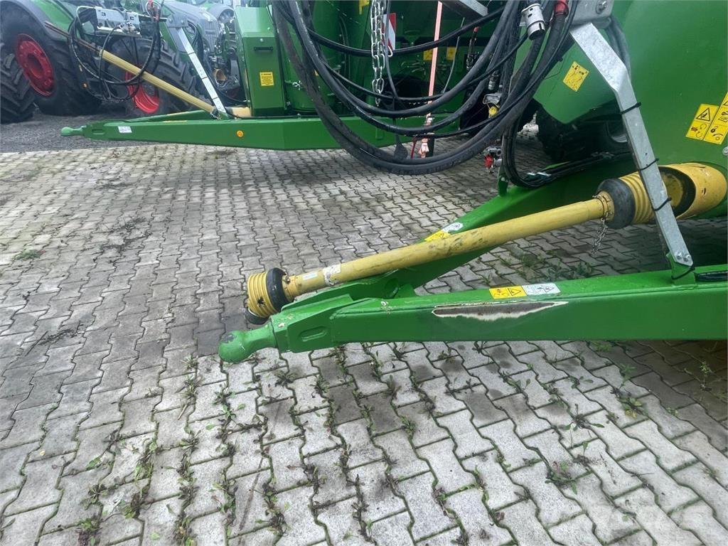 Bergmann GTW 330 مقطورة حبوب