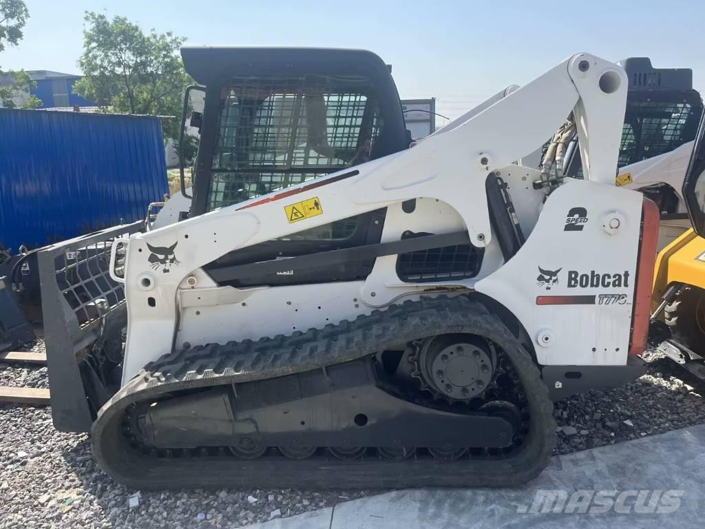 Bobcat T 770 لوادر انزلاقية التوجيه