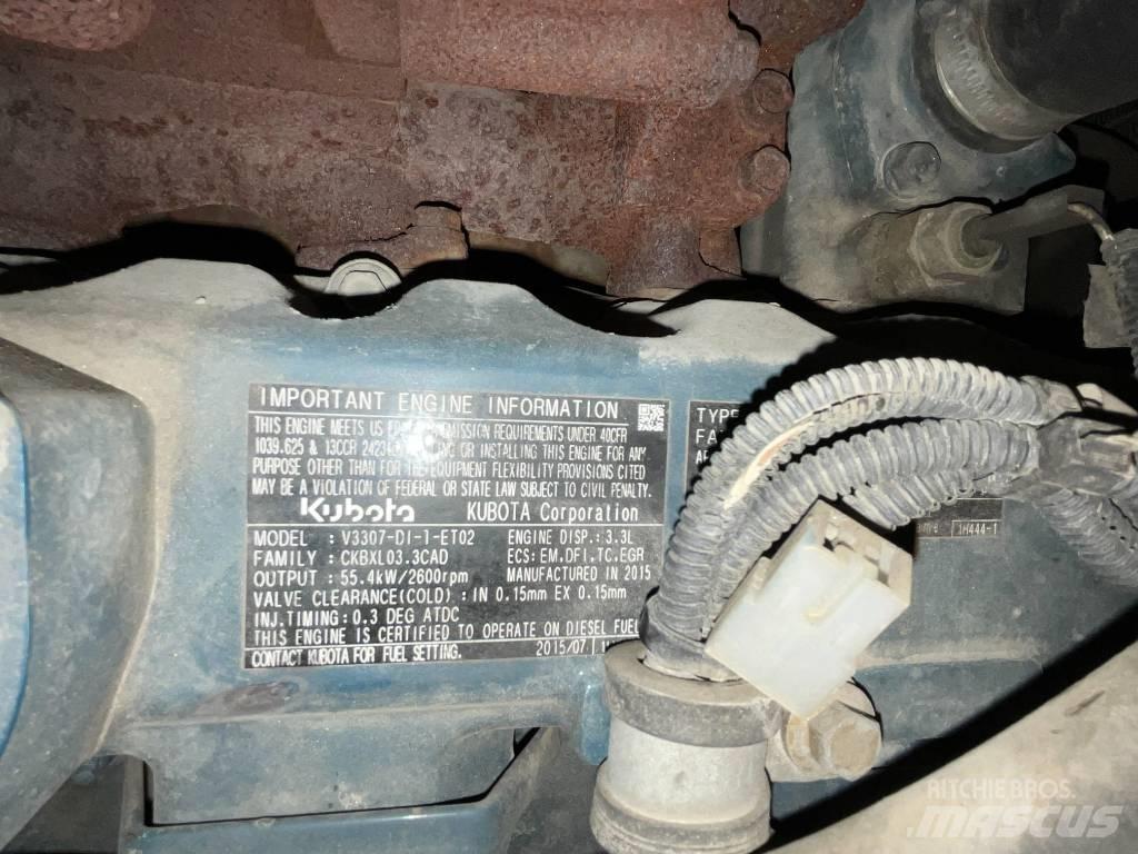 Merlo P 25.6 مناولات متداخلة