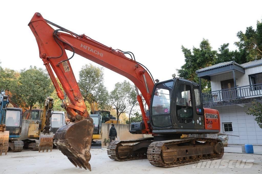 Hitachi EX 120-5 حفارات زحافة