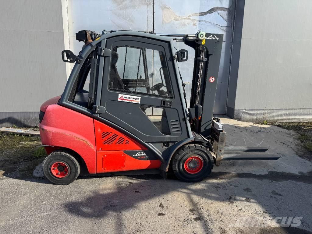 Linde H 30 D شاحنات الديزل