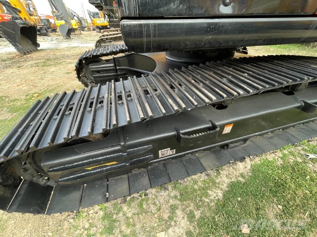 Sany SY 215 حفارات زحافة