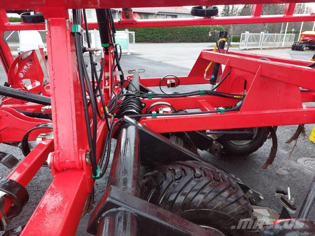 Parko Effective 7000 كاسحات