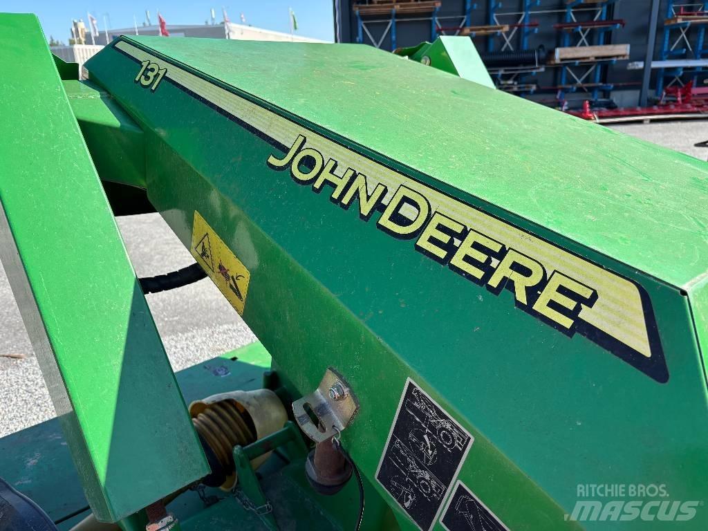 John Deere 131 جزازات مكيفات
