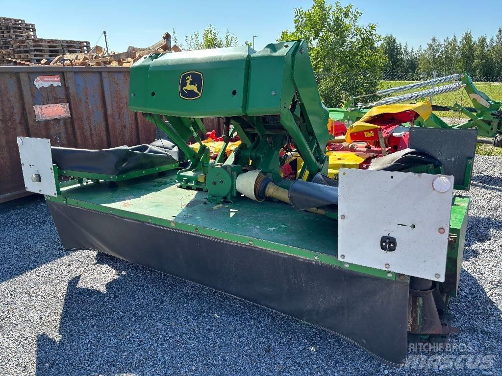 John Deere 131 جزازات مكيفات