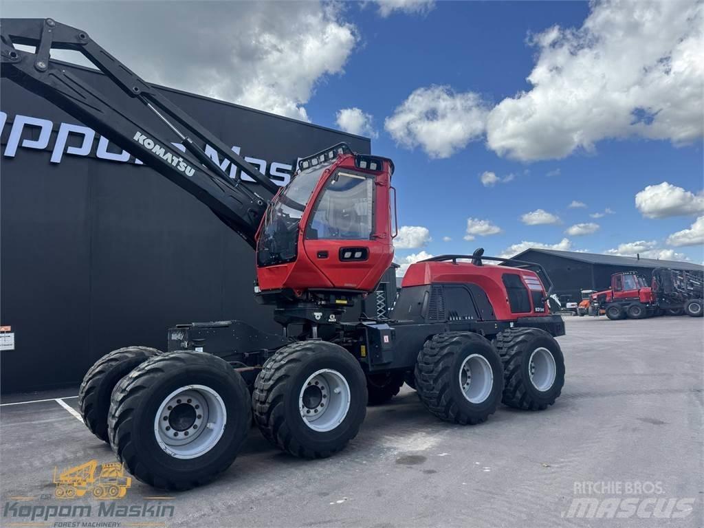 Komatsu 931XC حصادات