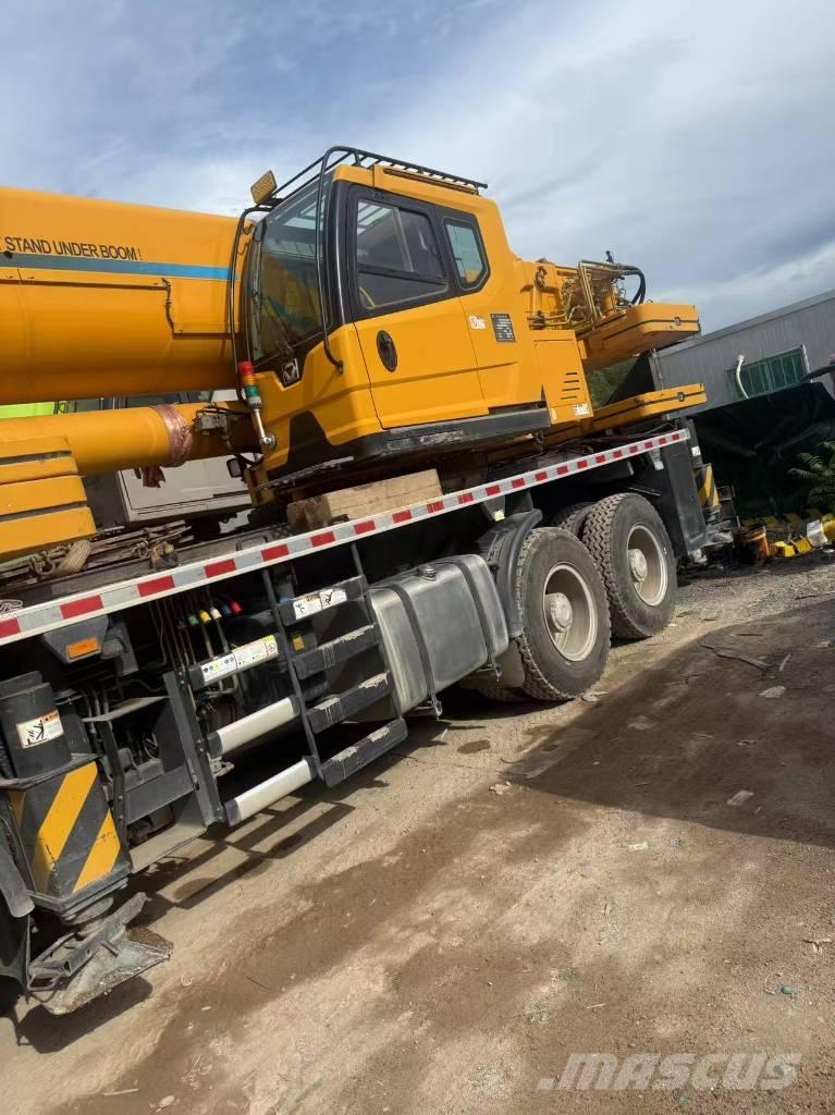 XCMG QY80K5C رافعات صالحة لكل أنواع الطرق