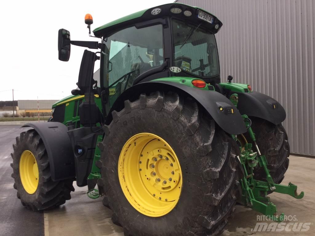 John Deere 6R250 الجرارات