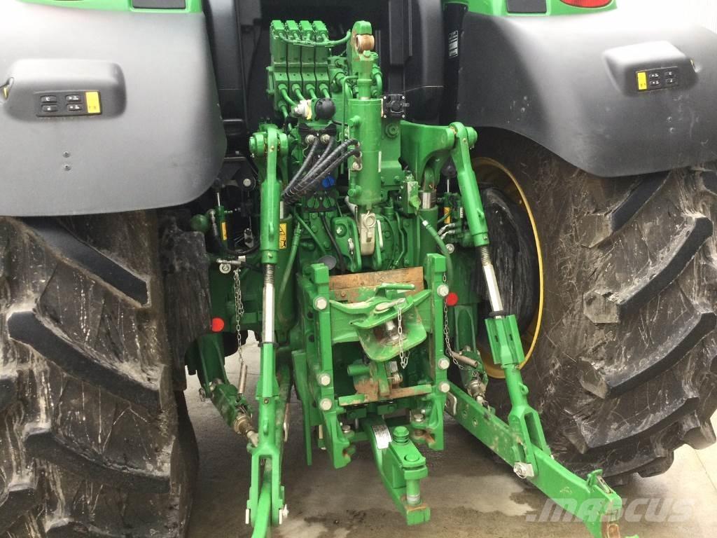 John Deere 6R250 الجرارات