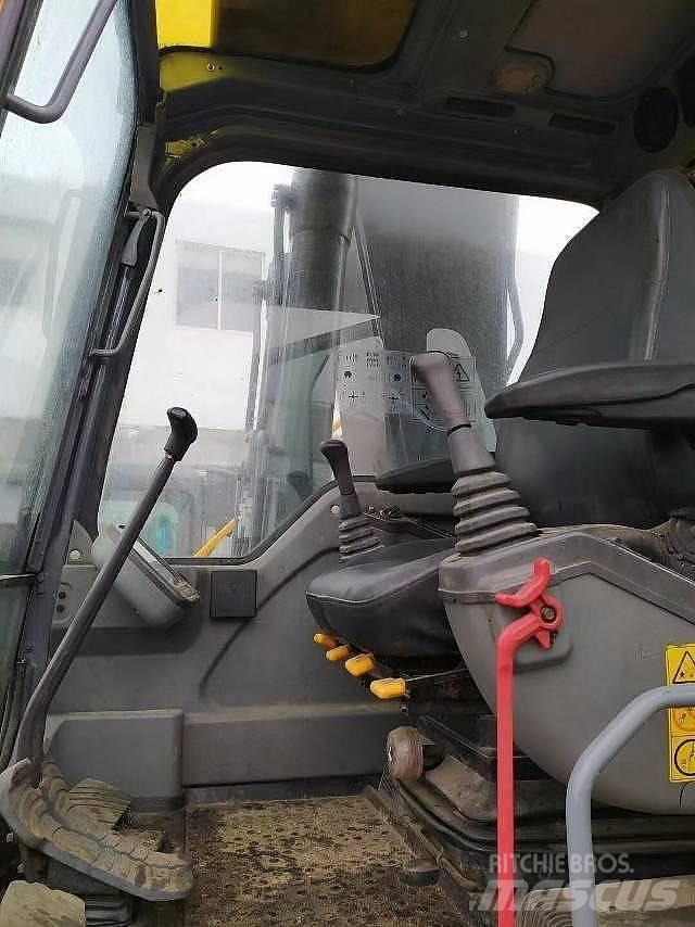 Volvo EC 210 حفارات وسط 7 طن - 12 طن