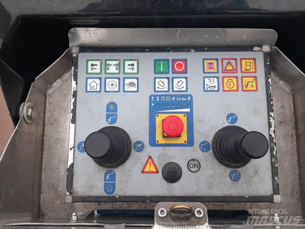 Palfinger P 260 B المنصات الهوائية المثبتة على شاحنة