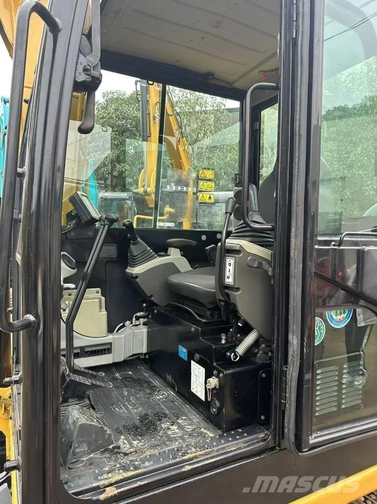 CAT 305.5E2 حفارات صغيرة أقل من 7 طن (حفارات صغيرة)