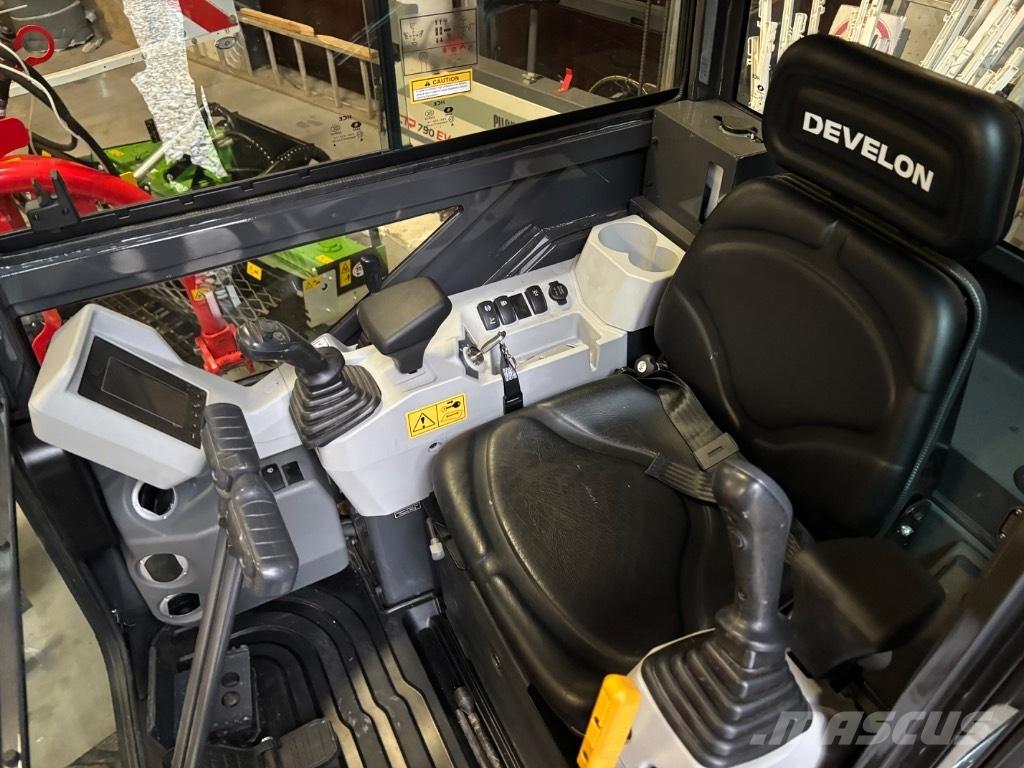 Develon DX 19 Z-7 حفارات صغيرة أقل من 7 طن (حفارات صغيرة)