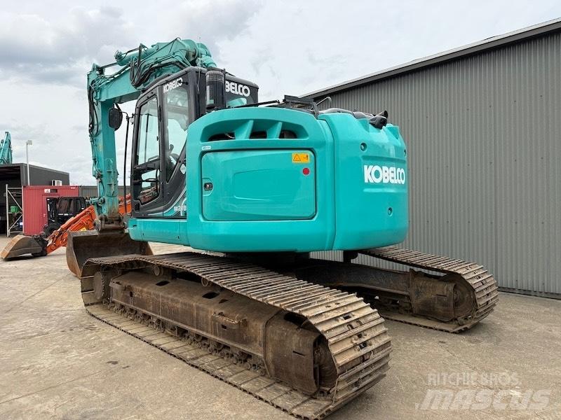 Kobelco SK270SRLC-7 حفارات زحافة