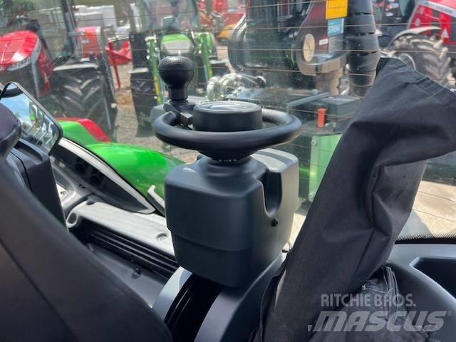 Valtra T235A الجرارات