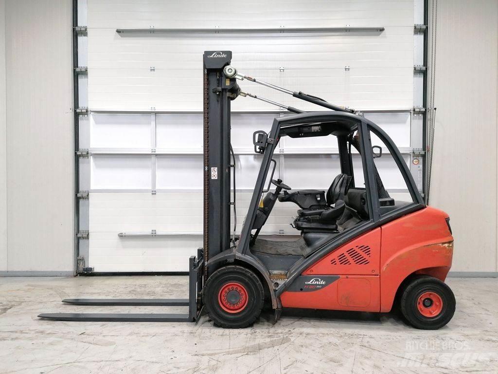 Linde H30D-02 شاحنات الديزل