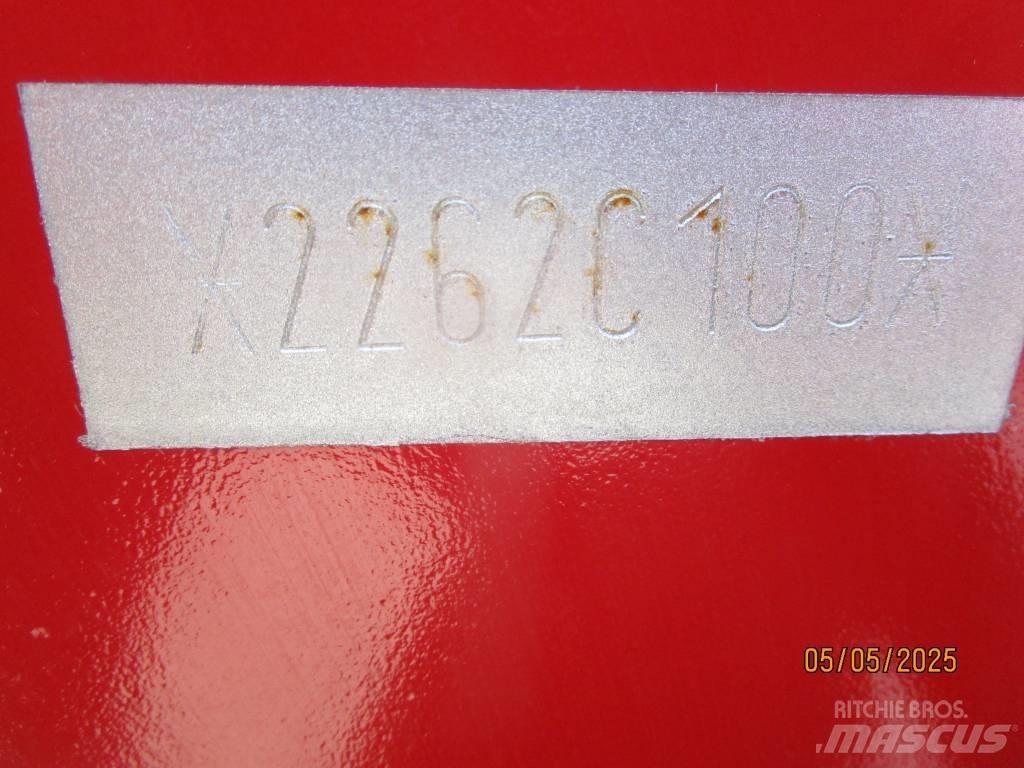 Schäffer 2628 لوادر متعددة الأغراض