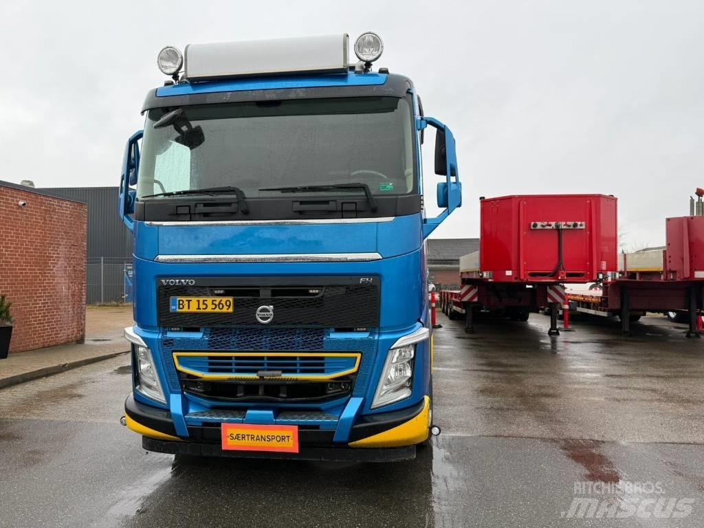 Volvo FH 540 شاحنات الرافعات