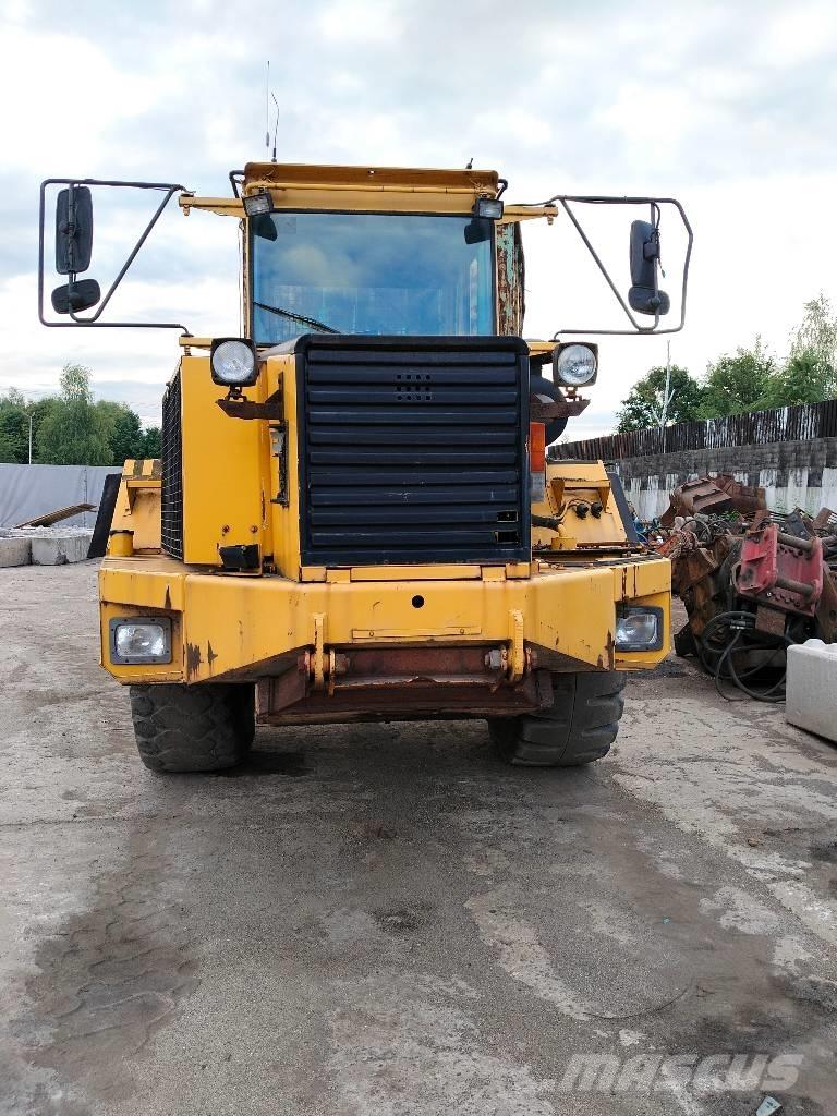 Volvo A 30 ساحبات مفصلية