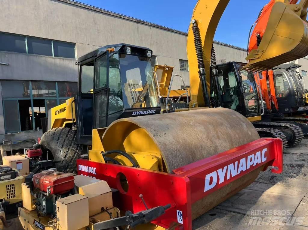 Dynapac CA 30 D مداحل أحادية الأسطوانة