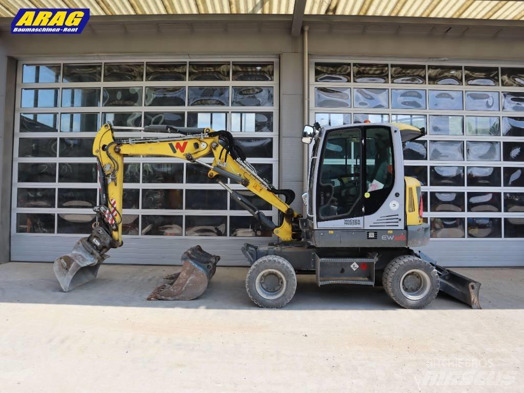 Wacker Neuson EW 65 حفارات بعجل